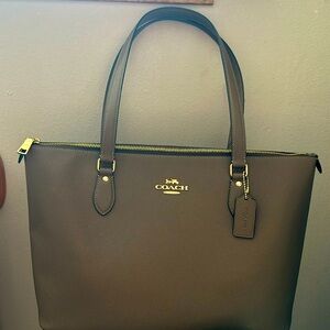 Coach tote